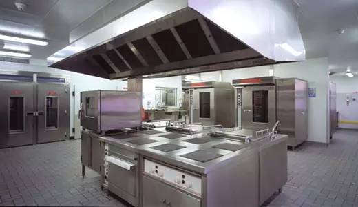 酒店蜜桃视频黄色网設備企業的挑戰和機遇