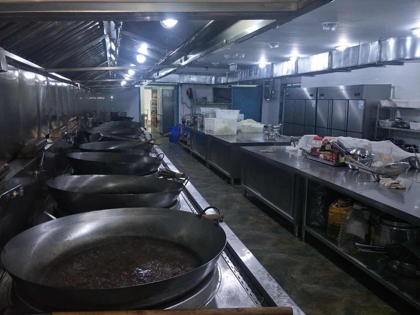 職工食堂蜜桃视频黄色网設備1