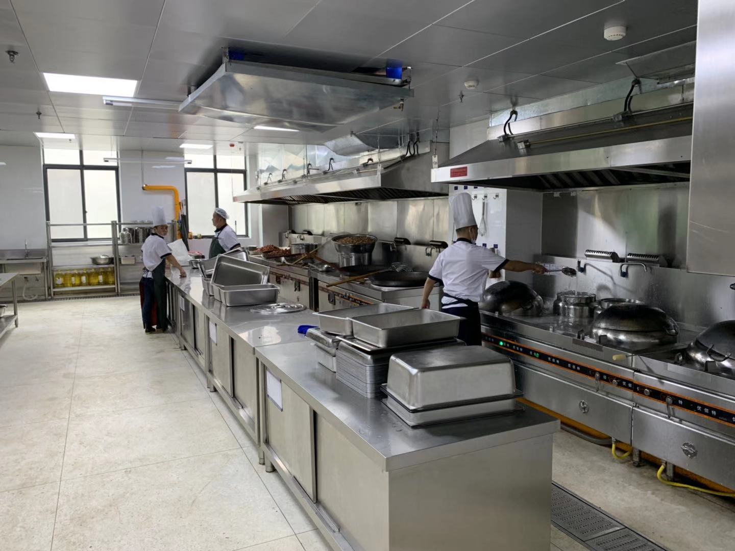 學校食堂蜜桃视频黄色网設備