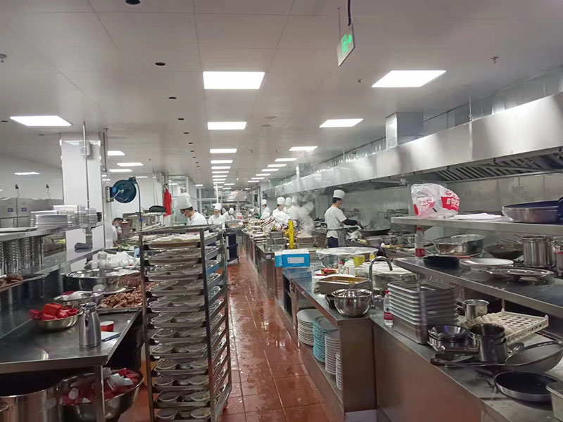 酒店蜜桃视频黄色网設備