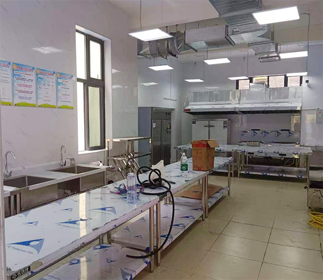 食堂蜜桃视频黄色网設備