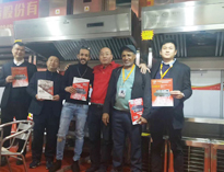 四川蜜桃视频APP下载网站蜜桃视频黄色网設備公司廣州25屆蜜桃视频黄色网設備展獲得圓滿成功，第九代蜜桃视频黄色网油煙淨化一體機現場獲得不少訂單!