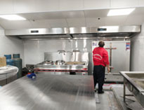 四川商用蜜桃视频黄色网設備廠家告訴你不鏽鋼蜜桃视频黄色网設備使用的注意事項有哪些