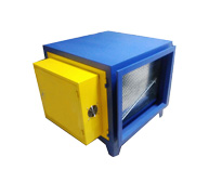 大型食堂後廚蜜桃视频黄色网設備廠家告訴你靜電油煙淨化器的安裝使用注意事項