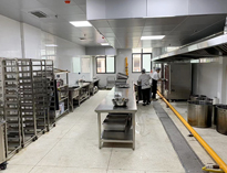 餐飲蜜桃视频黄色网設備廠家告訴你不鏽鋼商用廚具的使用注意事項